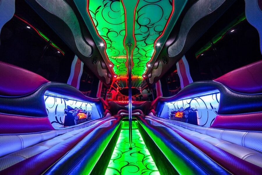 Krakow: VIP Limo Party Tour - A Krakow night out without the usual guesswork
