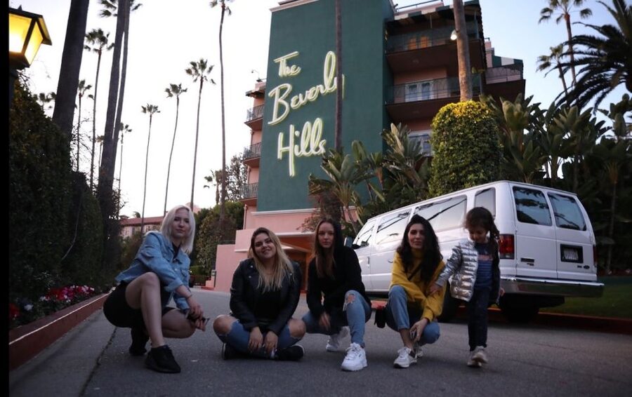 LA VIP Tour : Beverly Hills, Sunset Strip, & Hollywood Sign! - Mulholland Drive and Universal City Overlook
