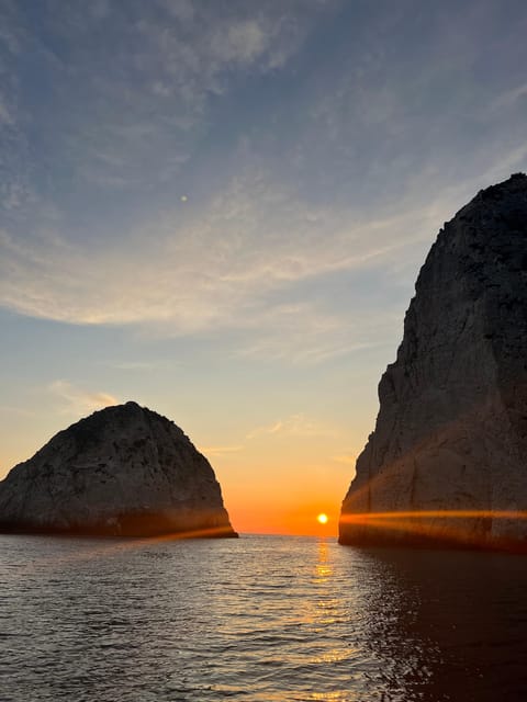 Laganas: Myzithres sunset experience with VIP speedboat - What the speedboat adds to the evening