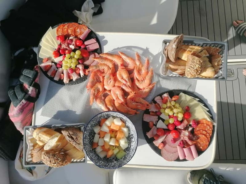 Lagos: Private Luxury Cruise with Tapas and Drinks - Morning meander or evening sundowner