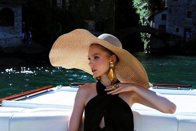 Lake Como: 2-Hour Luxury Speedboat Private Tour - Torno, Blevio, and the return toward Como