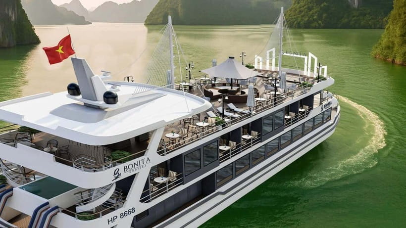 Lan Ha Bay Luxury Cruise with balcony - biking+kayak+tickets - Kayaking and swimming around Ba Trai Dao