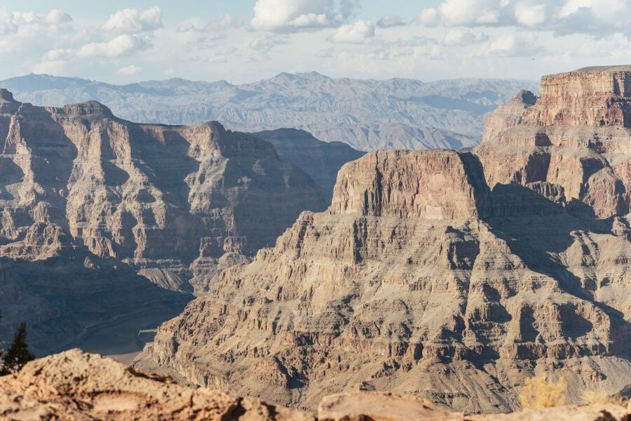 Las Vegas: Grand Canyon West Rim VIP Luxury Small Group Tour - Lunch with a canyon view at Skywalk Café