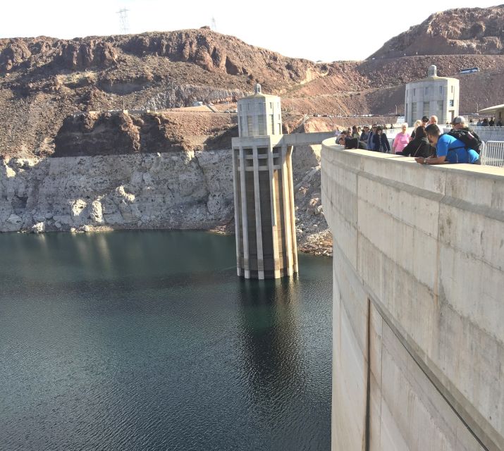 Las Vegas: Hoover Dam Inside VIP Exploration Tour, WiFi - The guides make a real difference
