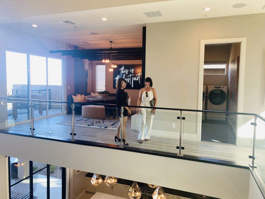 Las Vegas: Luxury Home Tour with Snacks and Drinks - Seeing Henderson beyond the casino corridor