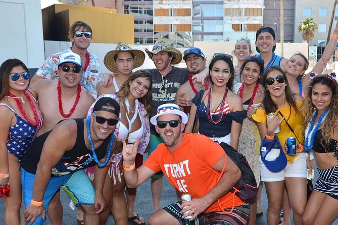 Las Vegas Nightclub or Pool Party Crawl with Luxury Party Bus - The daytime pool-party version is a different product