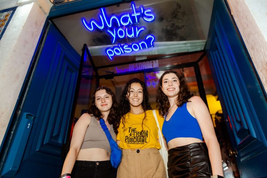 Lisbon PinkStreet Pubcrawl: 1hOpen Bar, Shots,VIP Club Entry - What the $23 price really covers