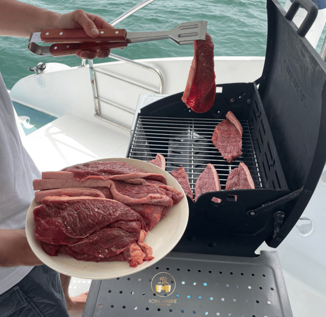 Lisbon: Private Luxury Catamaran Tour with Welcome Drink - Is $500 good value for a private catamaran?