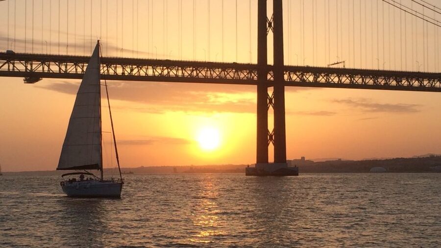 Lisbon: Private Tagus River Sunset Cruise on a Luxury Boat - Who will enjoy this cruise most?