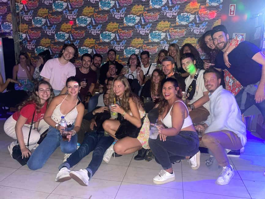 Lisbon: Pub Crawl with Open Bar and VIP Club Entry - What the $23 price really covers
