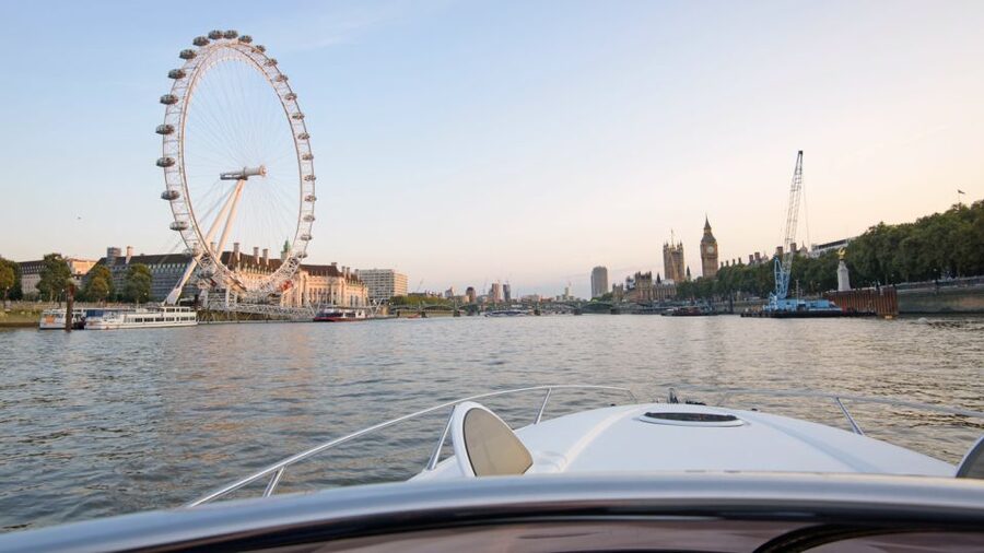 London: 2 hour private luxury Thames boat cruise / hire - From Imperial Wharf to Battersea Power Station