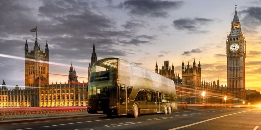 London: 4 Course Lunch Tour by Luxury Coach Bustronome - Commentary, music, and what you might miss