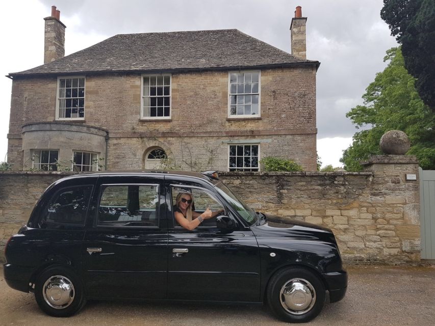London: Downton Abbey Countryside Black Taxi VIP Tour - Seeing Matthew Crawley’s house and the village landmarks