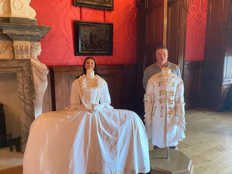 London: VIP Kensington Palace Gardens Tour & Royal High Tea - Walking through Kensington Gardens