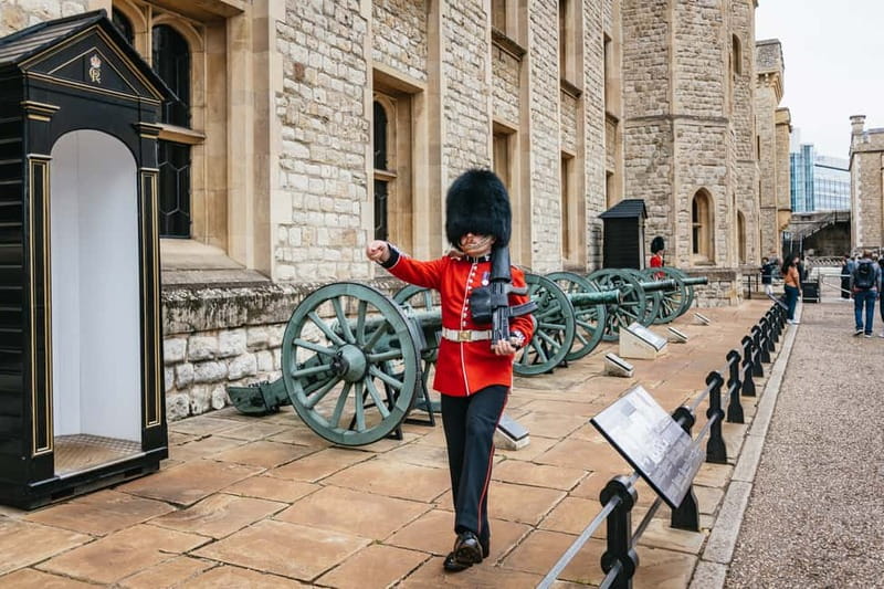 London: VIP Tower Opening Ceremony, Crown Jewels & Cruise - Meeting at Tower Place West