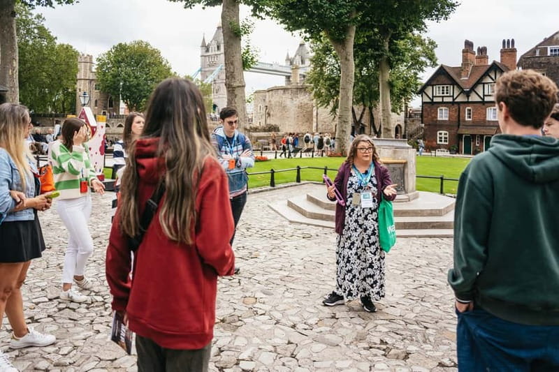 London: VIP Tower Opening Ceremony, Crown Jewels & Cruise - The Crown Jewels without the usual crush