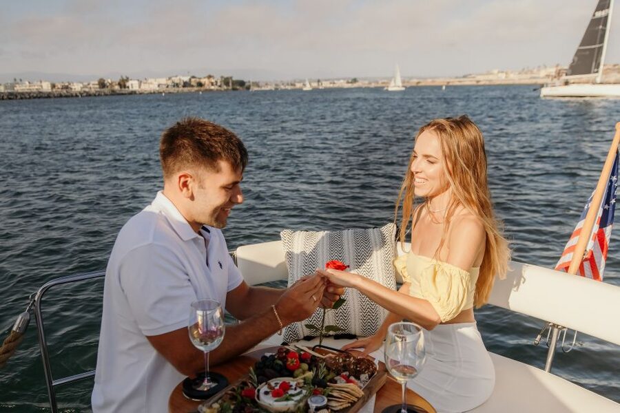 Los Angeles: Luxury Cruise with Wine, Cheese & Sea Lions - What makes the captains important
