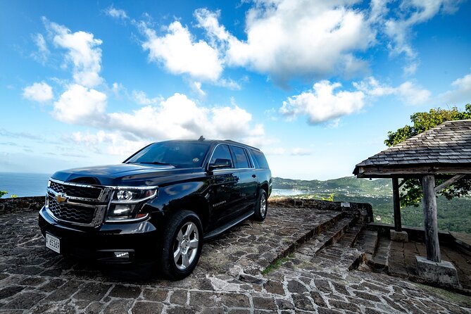 Luxury Airport transfer from or to Antigua Airport - Jay, Maria, and the personal welcome