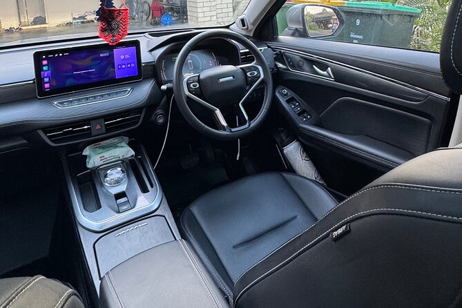 Luxury Airport Transfer Gold Coast-Brisbane / Brisbane-Gold Coast - Timing, communication, and the airport meeting point