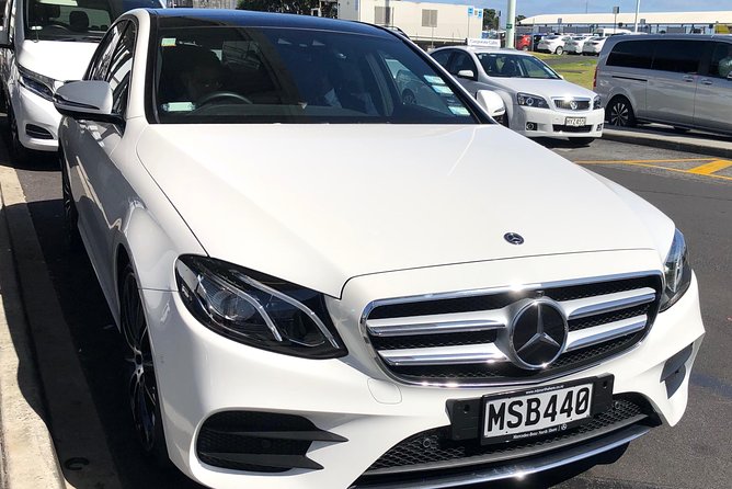 Luxury Airport transfers in Auckland - Where the experience can go wrong
