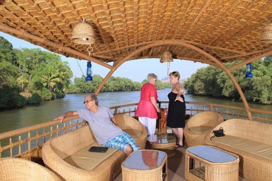 Luxury Alleppey Houseboat Day Tour from Kochi - Four to Five Hours Through Kerala’s Backwaters