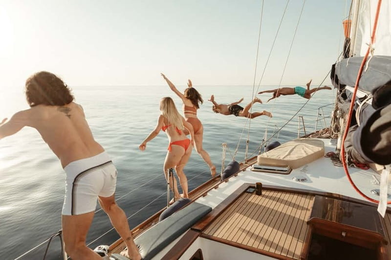Luxury and exclusive sailing tour with private service - Setting Sail from Marina Vela Barcelona