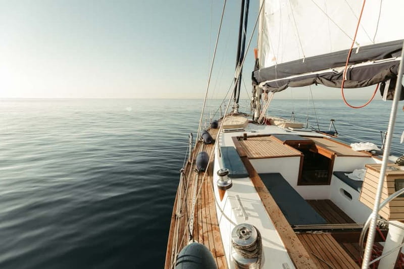 Luxury and exclusive sailing tour with private service - Who Will Enjoy This Most