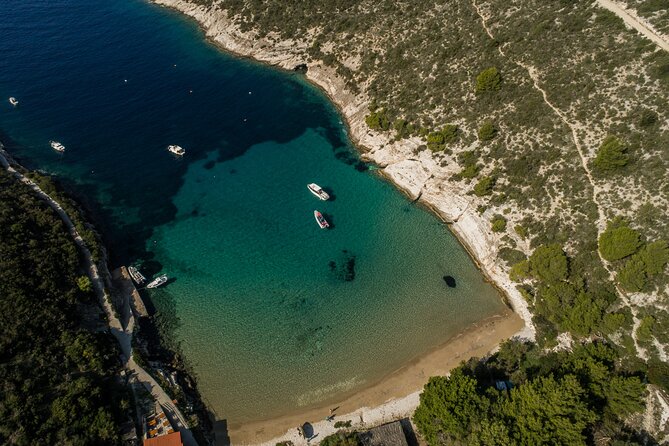Luxury Blue Cave & 5 Islands Tour from Split - Guides, group size, and how much you learn