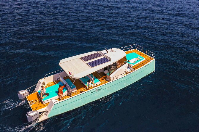 Luxury Blue Cave and Elaphiti Islands Small Group Tour - A four-hour catamaran ride with room to breathe