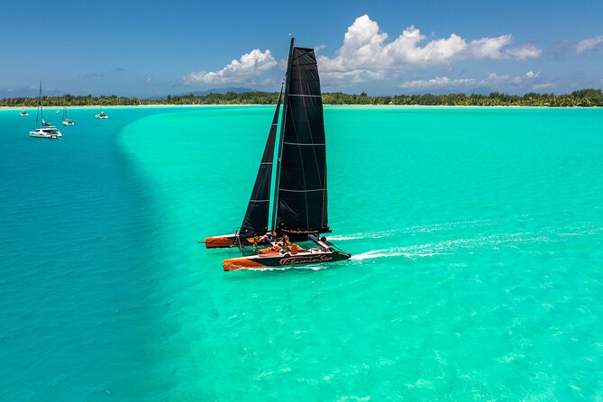 LUXURY Catamaran Bora Bora : Sailing, Snorkeling & Floating Bar - The 9:00 a.m. pickup and ride to Vitamin Sea