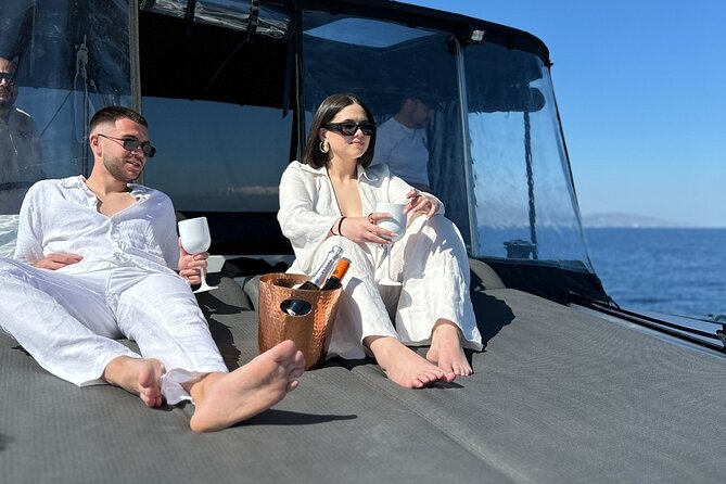 Luxury Catamaran Cruise, Dia Island –Open Bar & Lunch -Top Rated! - Key points to know before you book