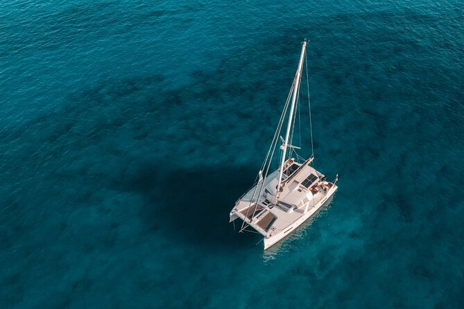 Luxury Catamaran Cruise, Dia Island –Open Bar & Lunch -Top Rated! - Practical details that can affect your day