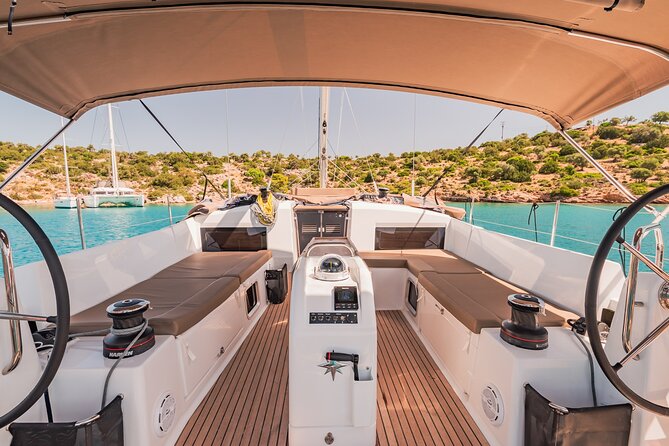 Luxury Catamaran Morning Private & Greek Gastronomy in Athens - Should you book the SailBliss catamaran?
