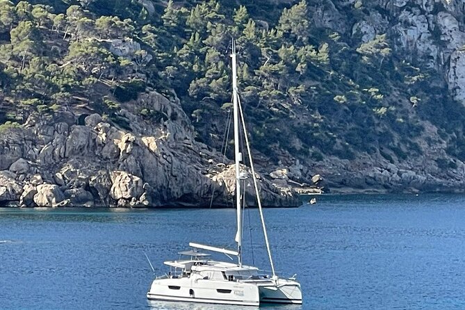 Luxury Catamaran sailing with welcome Drinks Tapas Max10-12Person - Key points before you book