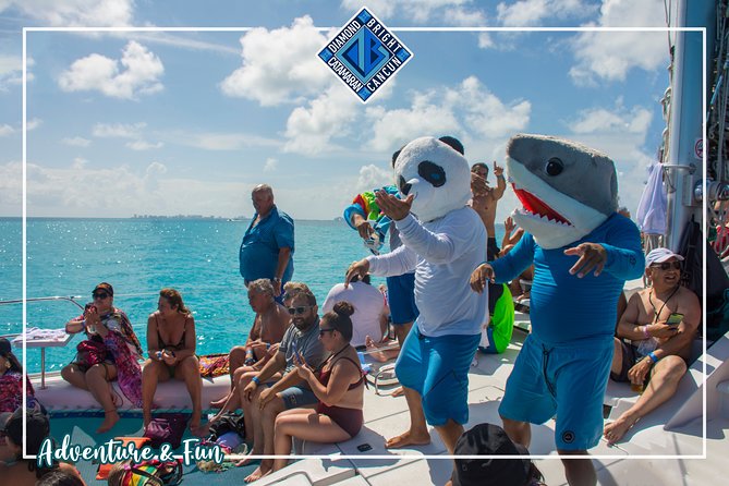Luxury Catamaran tour to Isla Mujeres with Transportation from Cancun - Snorkeling above a major coral reef