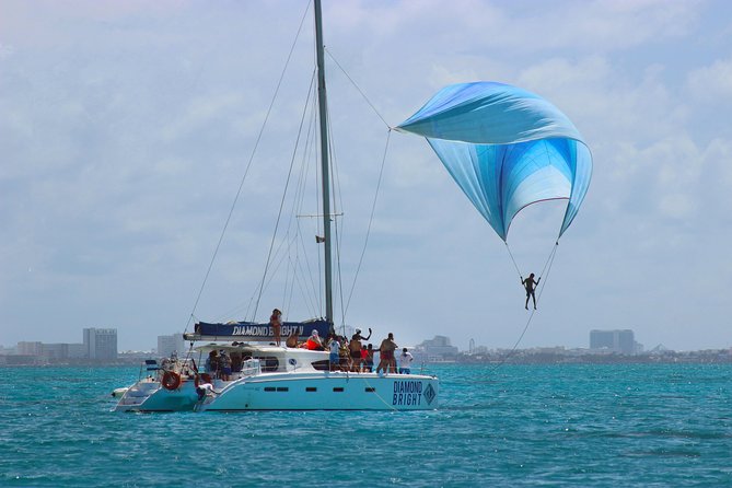 Luxury Catamaran tour to Isla Mujeres with transportation from Playa del Carmen - Life aboard the 45-foot catamaran