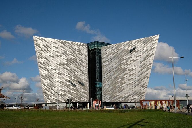 Luxury Causeway Coast Private Tour - Starting in Belfast with pickup at your door