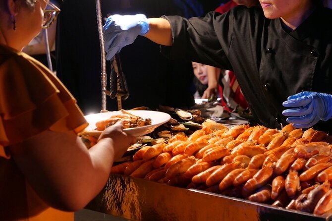 Luxury Dinner Cruise with Guide and Transfer (Opt. Executive Van) - Memorial Bridge and Wat Kalayanamit