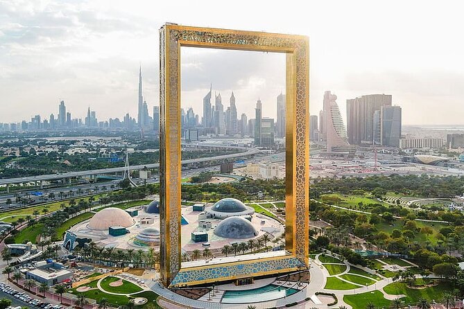 Luxury Dubai 4x4 Private Tour Personalized Adventure - Zabeel Palace and Dubai’s royal setting