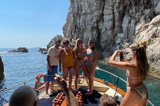Luxury Elaphite Islands half day Cruise with lunch Apreamare - What this Dubrovnik island cruise is really like