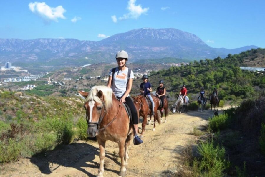 Luxury Harem Maldives Alanya All Inclusive Boat Adventure - Cleopatra’s Bay and Ulaş Beach