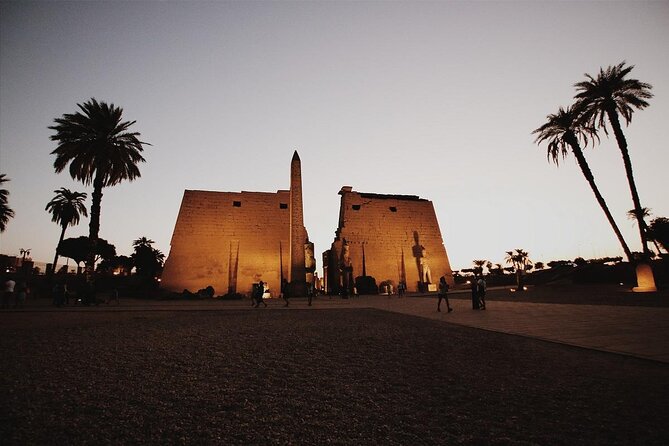Luxury Hot Air Balloon Riding in Luxor - Why Luxor looks best from a balloon basket
