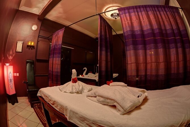 Luxury Massage and Hammam for 2 Hours including transportation - Ghassoul clay covers the body