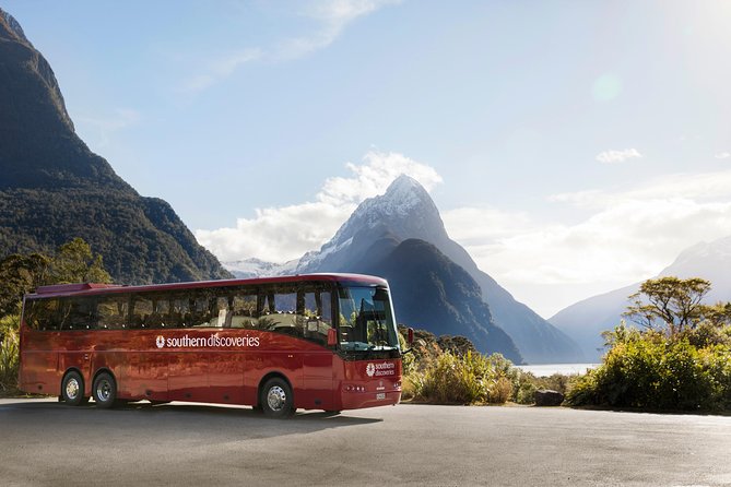 Luxury Milford Sound Coach and Scenic Cruise - The Milford Sound cruise is the day’s payoff