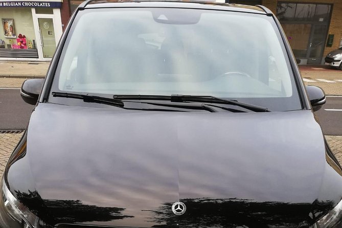 Luxury Minivan from Charleroi airport to the city of Brussels - Is $242.85 good value?