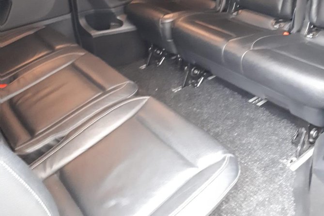 Luxury Minivan from Charleroi airport to the city of Brussels - Best uses for this transfer
