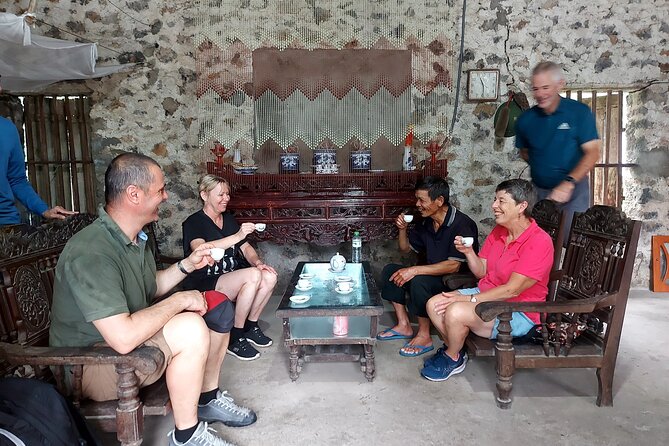 Luxury Ninh Binh Full Day Tour From Hanoi (Trang An - Hoa Lu) - Lunch with a break before the afternoon