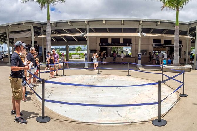 Luxury Pearl Harbor USS Arizona Memorial Small Group Tour - How guides shape the day
