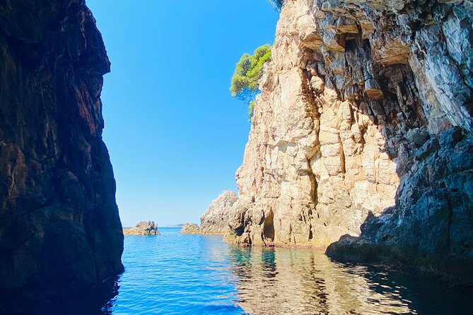 Luxury Private Boat Tour to Elaphiti Islands - What is included, and what is not