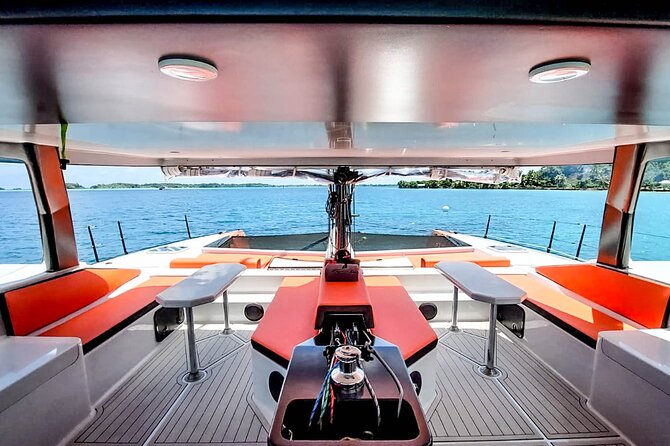 LUXURY PRIVATE Catamaran Bora Bora : Half-Day Trip - Who will enjoy Vitamin Sea most